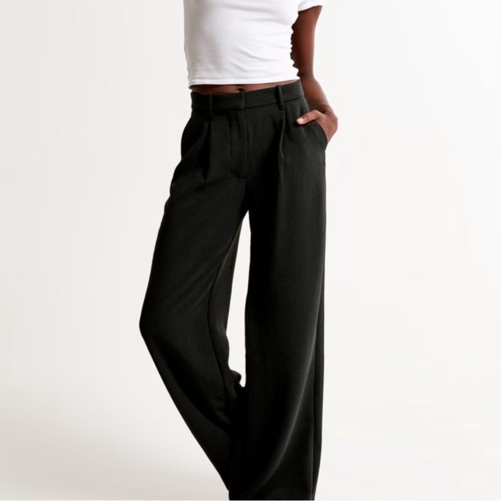 Abercrombie Harper Tailored Premium Crepe Pant